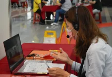 Rekrutmen Kerja Kini Dibayangi Wajah Palsu AI