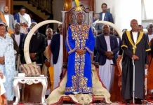 Mantan Penyiar Berita Televisi Nyabongo I Resmi Naik Takhta Jadi Raja Uganda