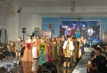 Borneo International Fashion Festival 2026 Perkuat Promosi Wastra Kaltim