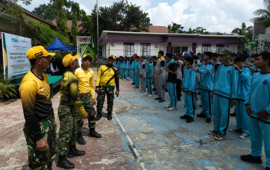 Kolaborasi Sekolah dan TNI Bentuk Disiplin serta Karakter Unggul Siswa