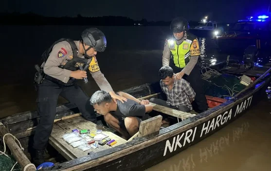Hendak Edarkan Barang Haram, Dua Sekawan Diringkus Satpolairud Polres Paser