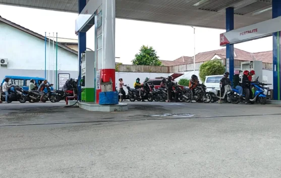 Pemkot Samarinda Soroti Fasilitas SPBU Penyebab Antrean Kendaraan