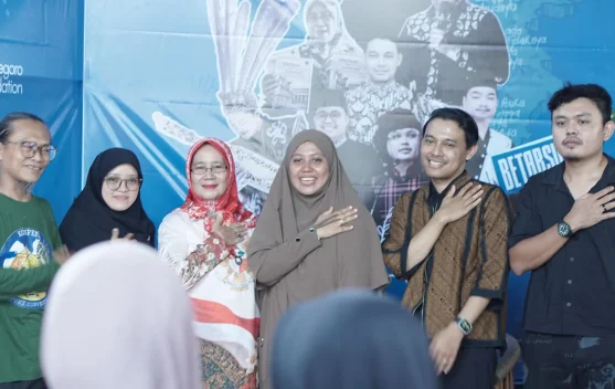 Merawat Sastra Tradisi Kalimantan Timur lewat Tarsul dan Bedandeng