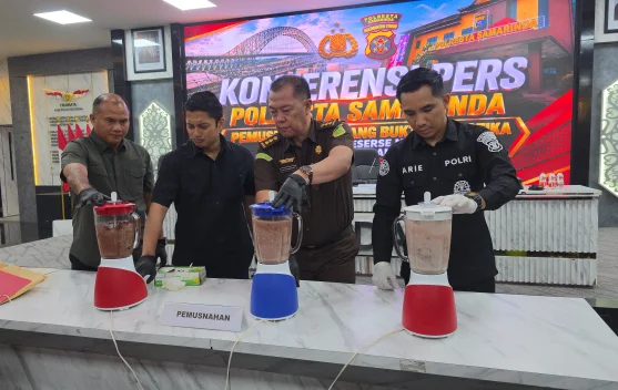Polresta Samarinda Musnahkan Narkoba Jenis Sabu dan Ekstasi dengan 12 Tersangka