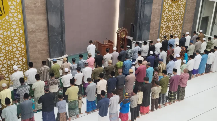 Masjid Al Huda Langkap Bangkalan Gelar Tarawih Perdana Ramadhan
