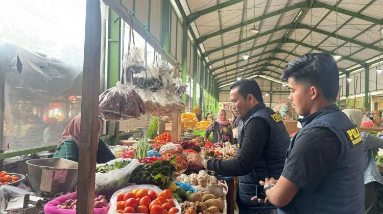 Pemkab Sampang Awasi Ketaatan Pedagang Soal HET