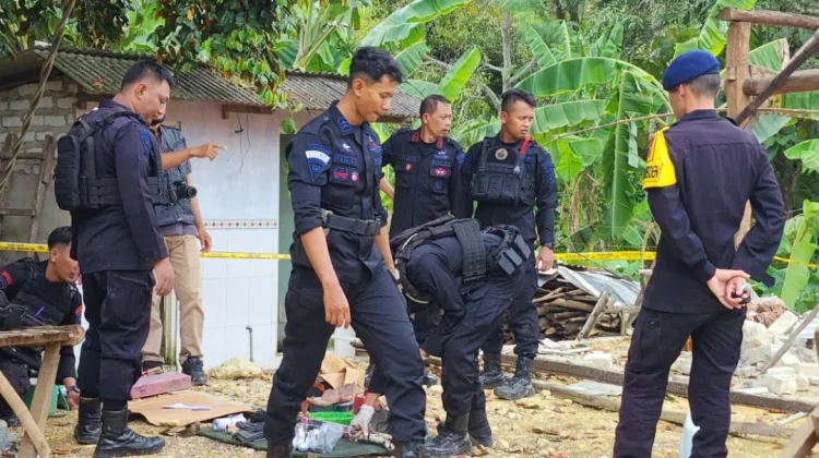 Ledakan Bahan Petasan, Enam Warga Pamekasan Terluka