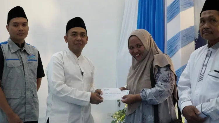 PLN UP3 Madura Gelar Buka Puasa Bersama dan Santuni anak Yatim
