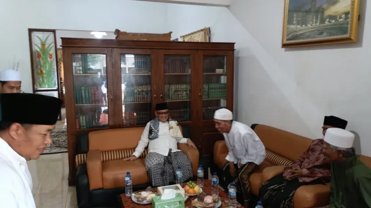 Kunjungi Besan di Sampang, Gus Irfan Laksanakan Amanat Prabowo Kunjungi Ulama