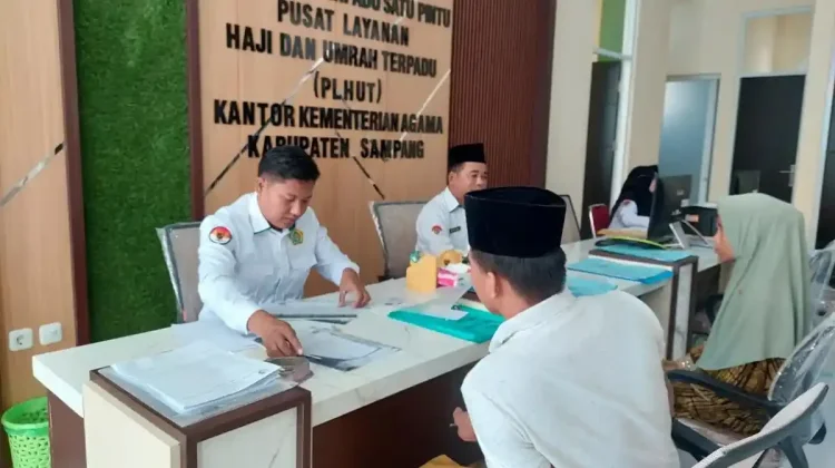 Jamaah Haji Lansia Sampang Dapat Perhatian Khusus