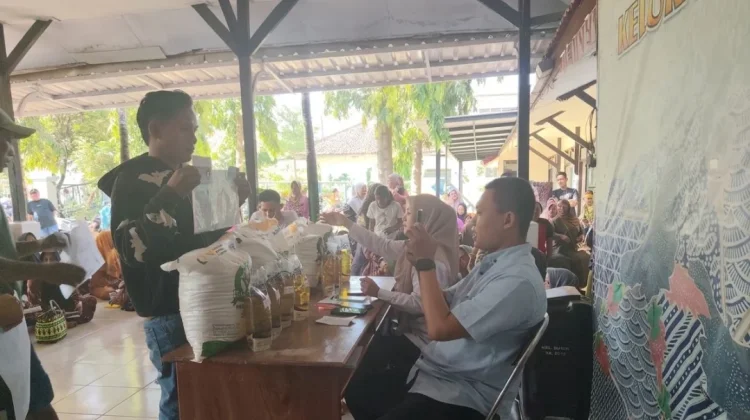 Bulog Madura Salurkan Salurkan Bantuan Pangan kepada 700 ribu Penerima Manfaat