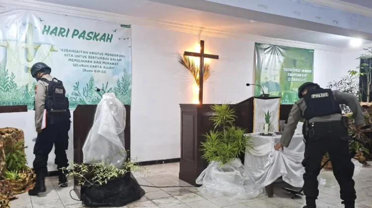 Polres Pamekasan Sterilisasi Gereja Jamin Keamanan Paskah 2026