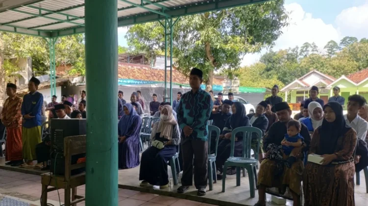 Babinsa Koramil Geger Dampingi Warga dalam Isbat Nikah Massal di Ponpes An-Nafi’iya