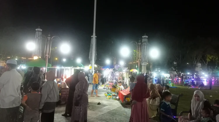 Konser Pendidikan Sabilillah Sampang Gerakkan Ekonomi UMKM
