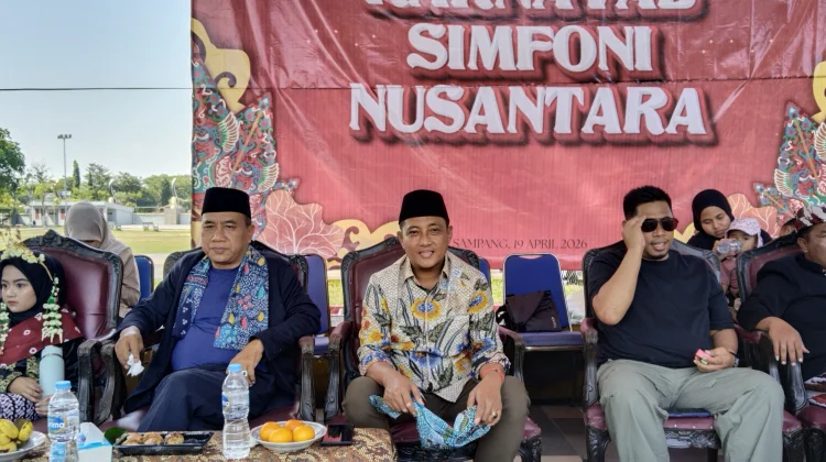 Pejabat Apresiasi Karnaval Simfoni Nusantara Sabilillah Sampang