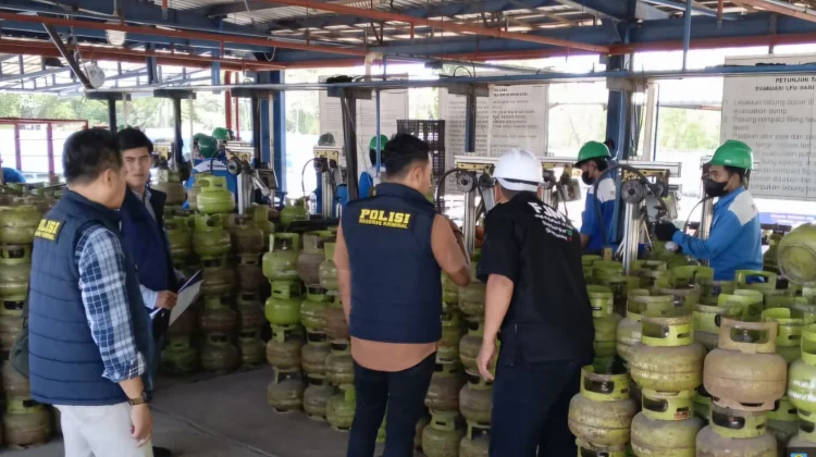 Polisi Pastikan Stok Elpiji Tiga Kilogram di Sampang Aman