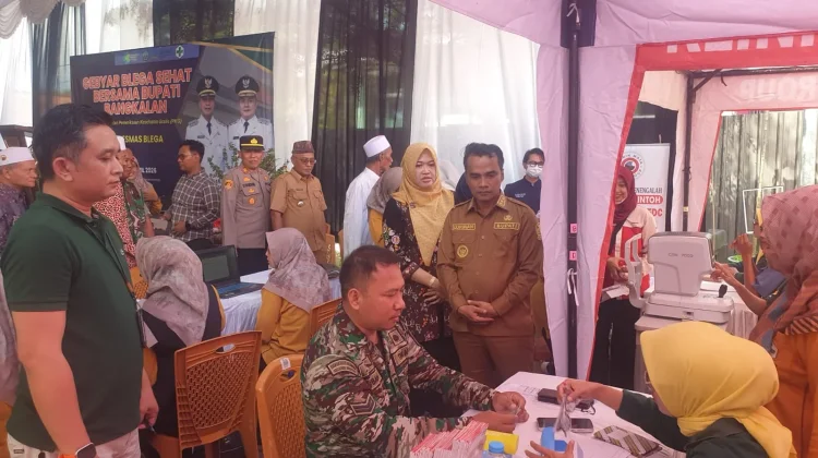 Gebyar Blega Sehat, Koramil Blega Dukung Pemeriksaan Kesehatan Gratis