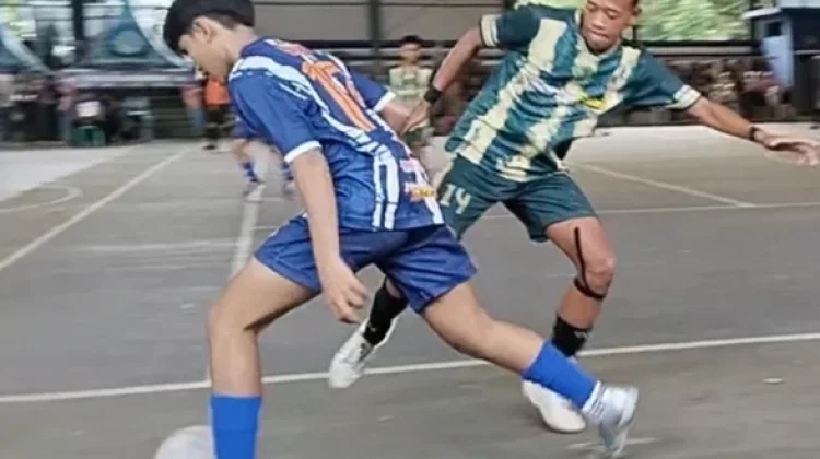 Tampil Meyakinkan, Tim Futsal SMPN 3 Amankan Tiket Final Hardiknas Futsal Festival