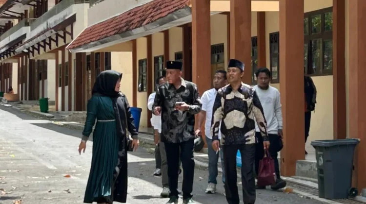 Anggota Komisi VIII DPR RI Pantau Gedung SBSN UIN Madura