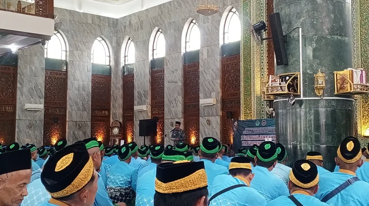 Bupati Pamekasan Minta Calon Jemaah Haji Hemat Tenaga