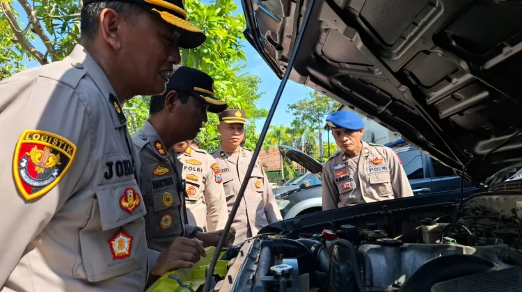 Polres Sampang Dorong Kamseltibcar Lantas Melalui Keteladanan Anggota