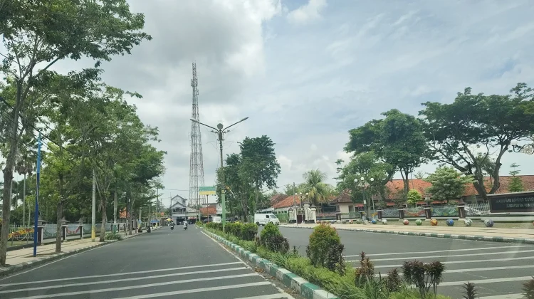 Prakiraan Cuaca di Madura, 7 Mei