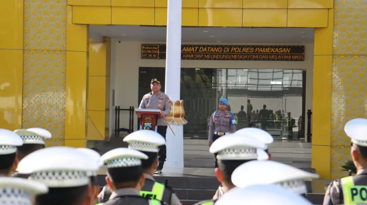 Keberangkatan Calon Jamaah Haji, Polres Pamekasan Sediakan Fasilitas Ojek Gratis