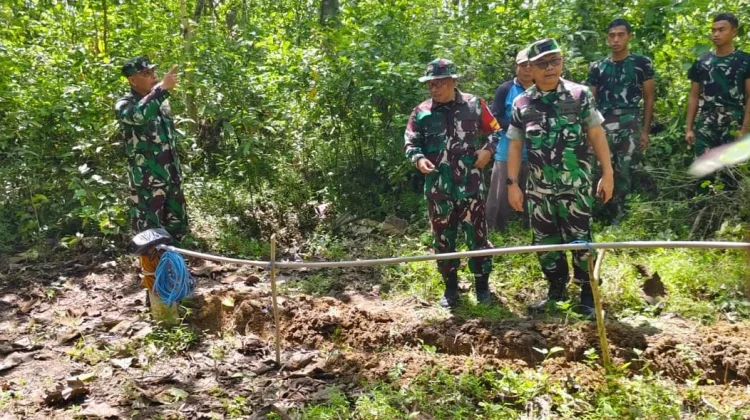 Brigjen Gatot Mardiono Satukan Semangat TMMD di Bangkalan