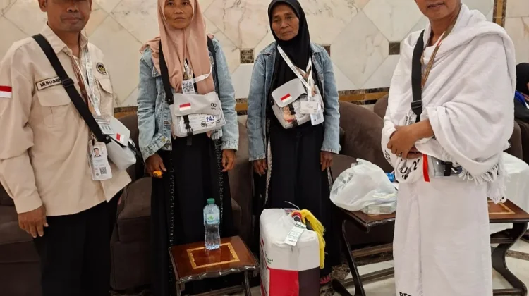 Dua Jemaah Haji Sampang yang Sempat Dirawat Kini Tiba di Mekkah