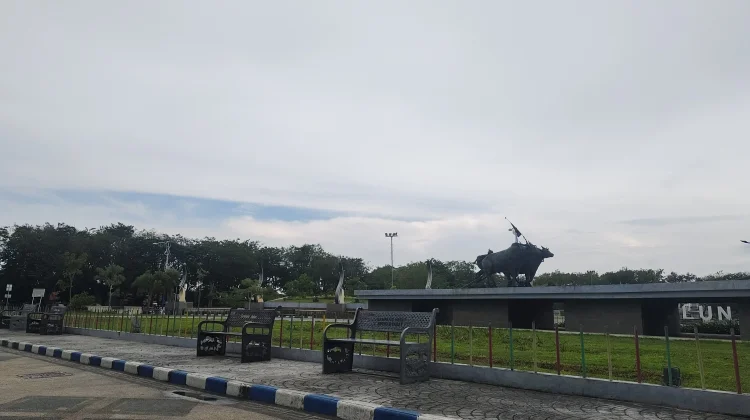 Prakiraan Cuaca di Madura, 15 Mei