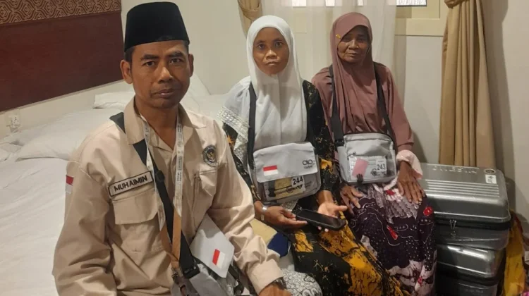 Ketua Kloter SUB 67 Visitasi Jemaah Haji dari Lima Daerah di Makkah