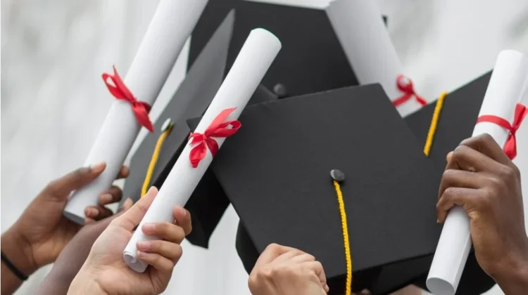 Disdikbud Pamekasan Larang Sekolah Gelar Wisuda