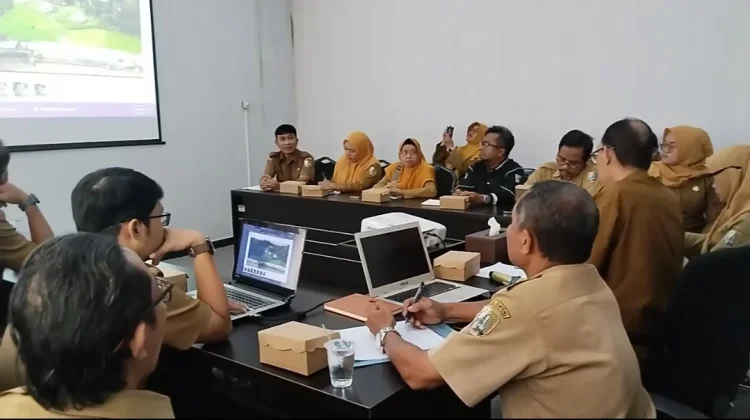 Pemkab Sampang Siapkan Pengembangan Desa Wisata Waduk Klampis