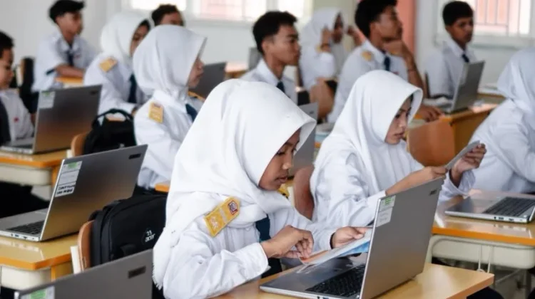 Merajut Asa Pelita Bangsa di Tengah Keterbatasan