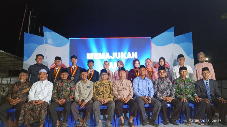 SMP Muhammadiyah 1 Sampang Gelar Kelulusan Perdana