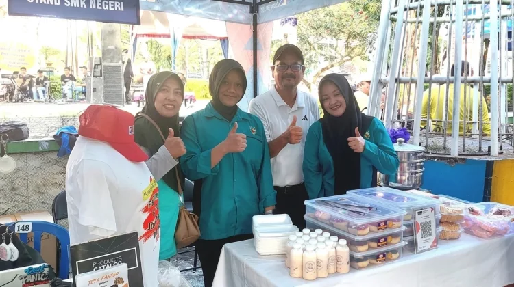 SMKN 2 Sampang Berpartisipasi dalam Festival Kuliner di Sampang