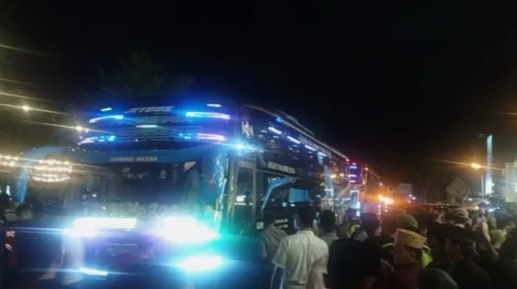 Rombongan Jemaah Haji Pamekasan Tiba di Tanah Air