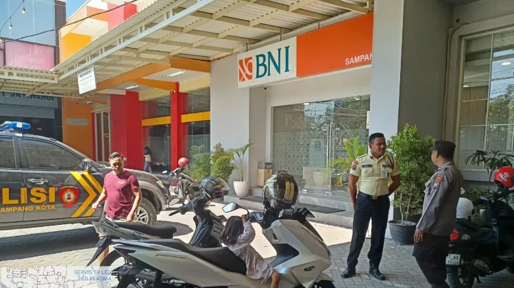 Polres Sampang Antisipasi Kejahatan di Area Perbankan