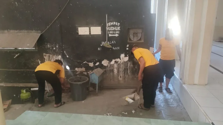 Menjelang HUT Bhayangkara, Polres Sampang Gelar Bhakti Religi