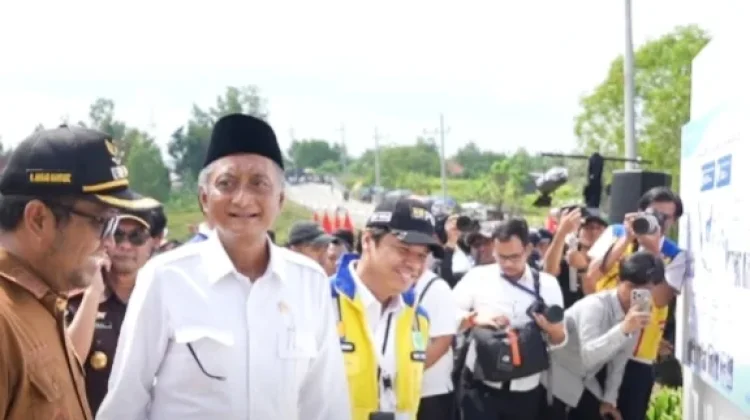 Menteri PU: Inpres Jalan Daerah Komitmen Dukung Swasembada Pangan dan Energi