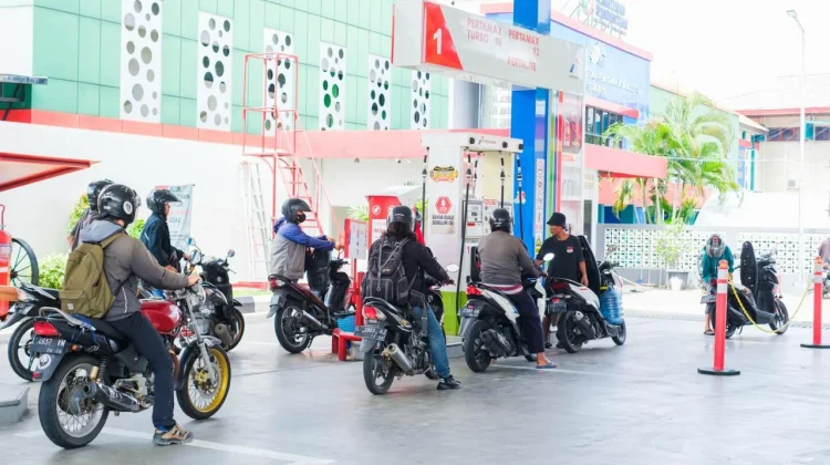 Pertamina Maksimalkan Distribusi BBM Subsidi Atasi Antrean SPBU