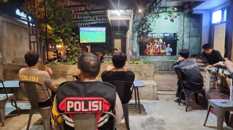 Polres Pamekasan Jaga Kamtibmas lewat Nobar Piala Dunia 2026