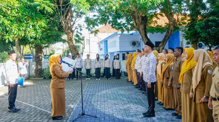 Dinkes KB Sampang Gelar Apel Harganas ke-33, Kuatkan Peran Ayah