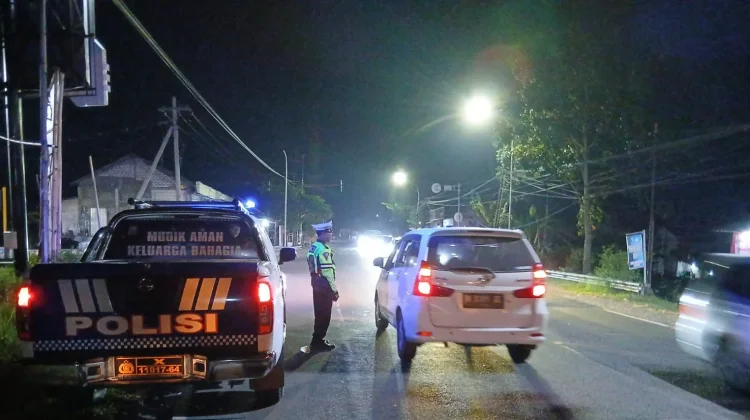 Satlantas Polres Sampang Gelar Patroli MQR di Jalur Rawan,