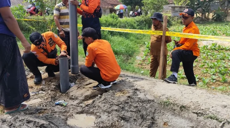 BPBD Pasang Police Line di Lokasi Sumur Bergas