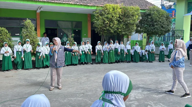 Petualangan Literasi Seru Hari Kedua MATAMUDA MIN Sampang