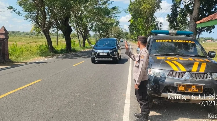 Polres Sampang Amankan Objek Vital dan Jalur Rawan Laka
