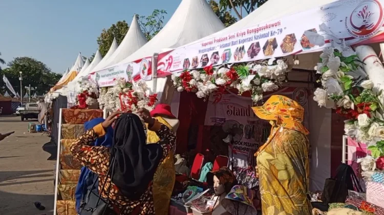 Pelaku UMKM Sambut Baik Pasar Rakyat Harkopnas di Pamekasan