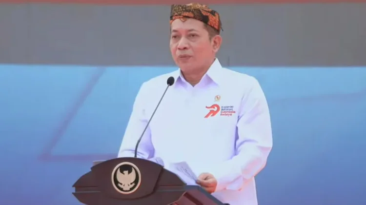 Kemenkop Latih 30.000 Manajer Koperasi Merah Putih