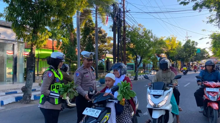 Satlantas Polres Sampang Tingkatkan Edukasi Keselamatan Berlalu Lintas